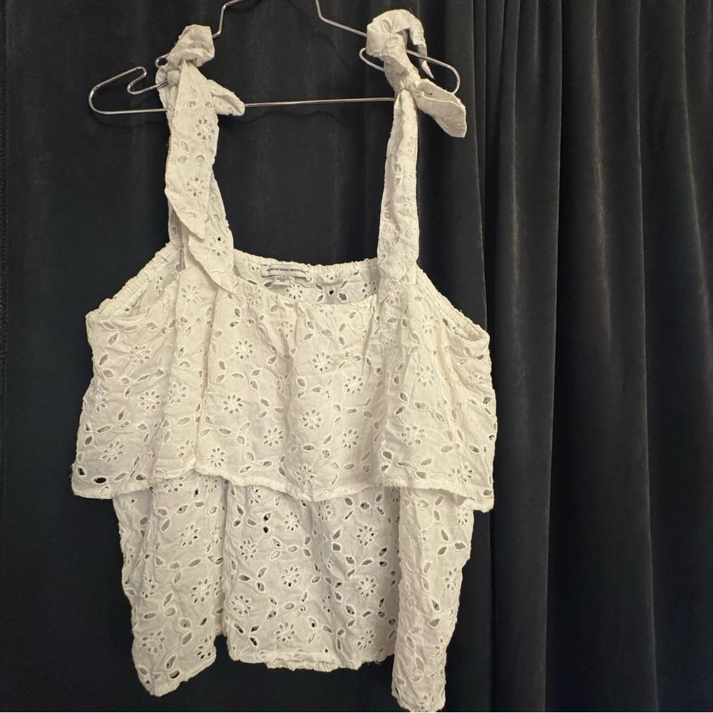 American Eagle Outfitters White Eyelet Blouse Size L Peasant Crop Beach Boho NWT